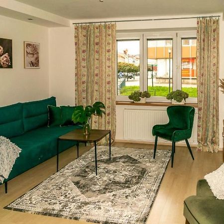 Apartman Lukas S Krbem V Centru Karviná Exterior foto